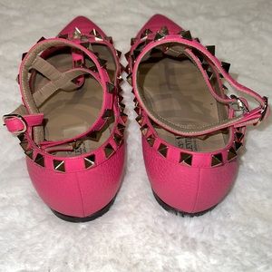 Hot pink VALENTINOS
